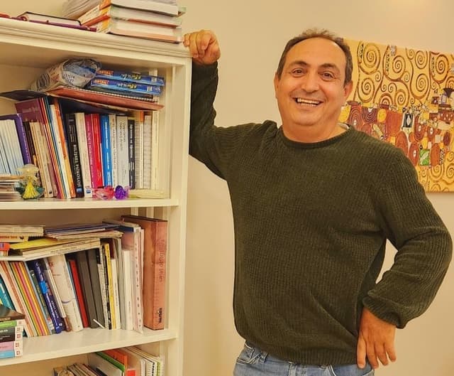 PERA'DAN KARELER